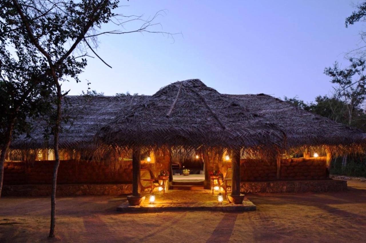 Greenwood Udawalawa Safari Resort Udawalawe Exterior photo